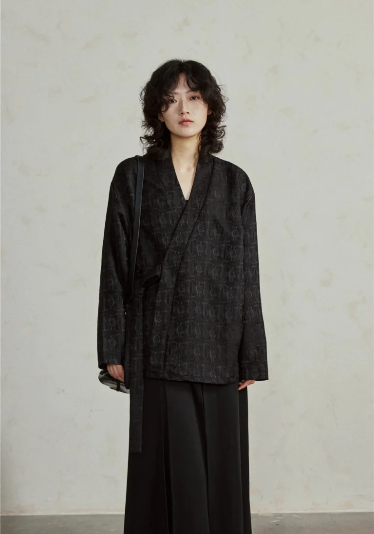 The Enduring Allure of the Kimono Jacket in Modern Style