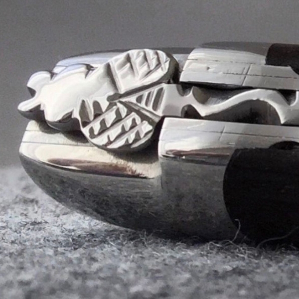 How the Bee Became the Emblem of Laguiole Knives